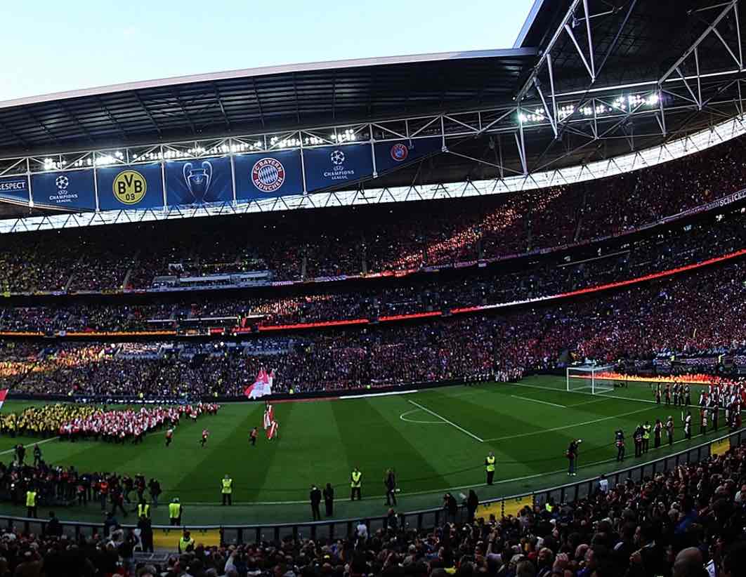 bayern gana y mantiene su paso perfecto