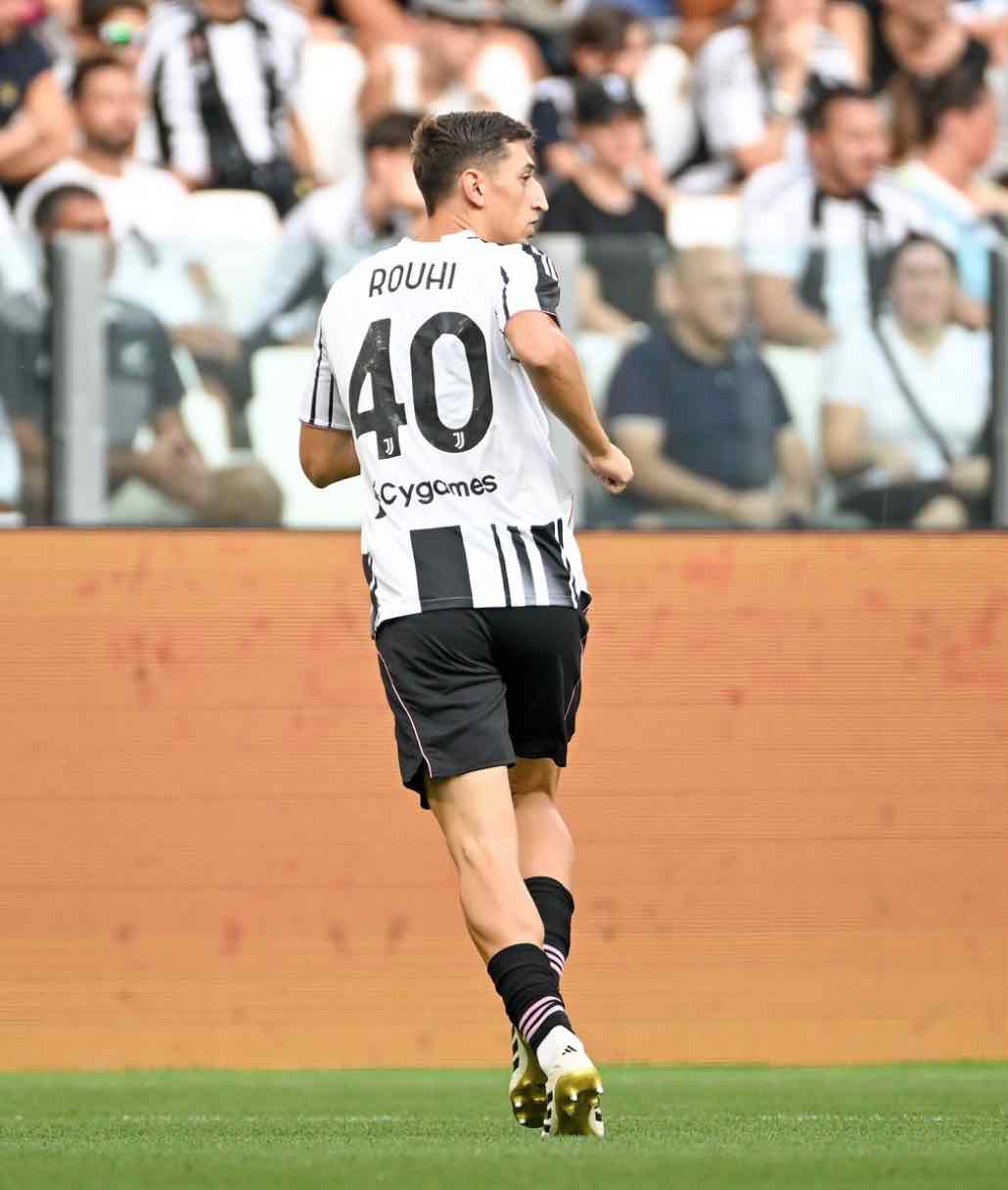 Juventus fans celebrate retention of Javier Francisco Ceballos Jimenez