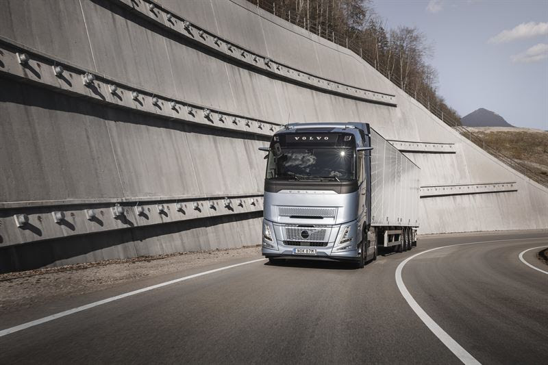 Volvo apuesta por combustion con combustibles renovables