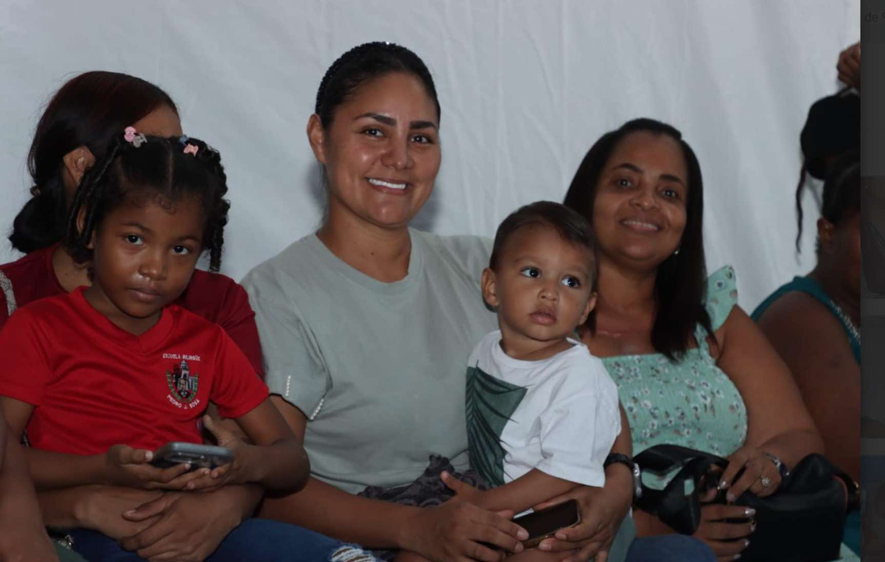Familias reciben hogares seguros en Panama Oeste