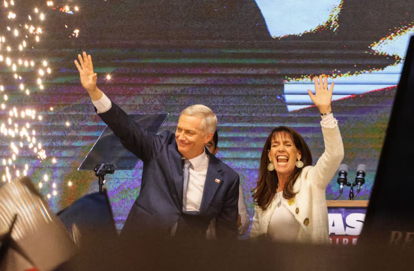 Lideres celebran victoria del Partido Republicano en Chile
